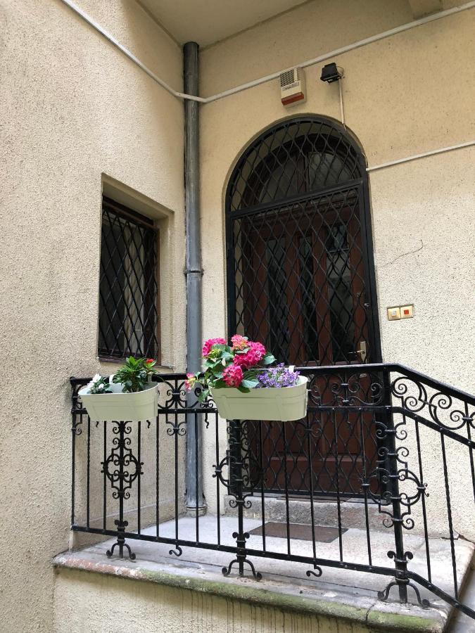 Urania Apartment Budapest Exterior photo